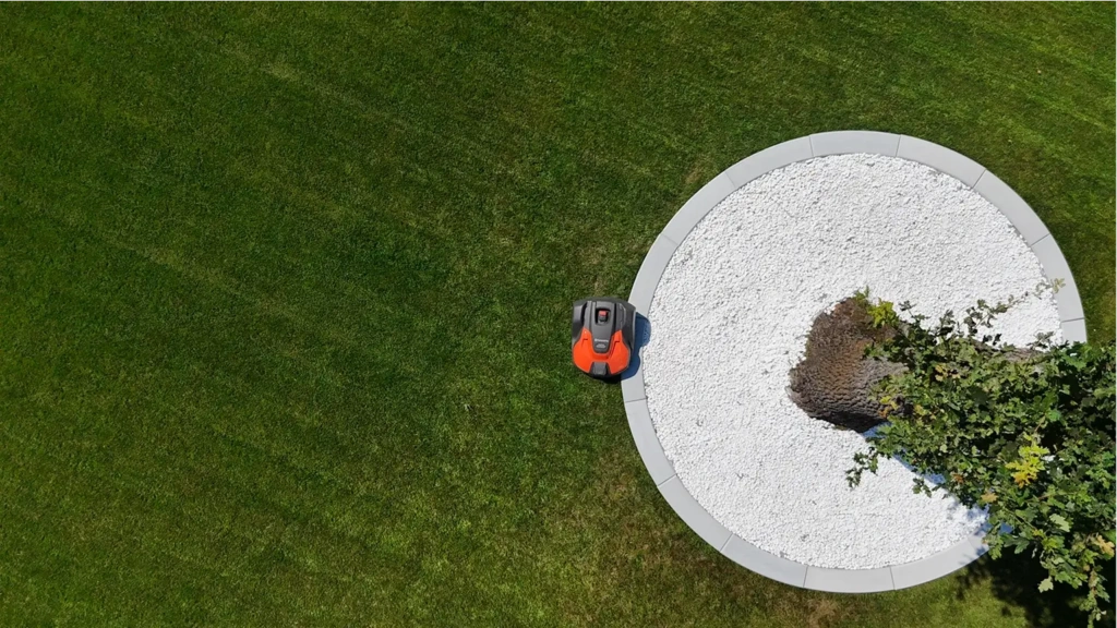 obrzeże pod robota koszącego